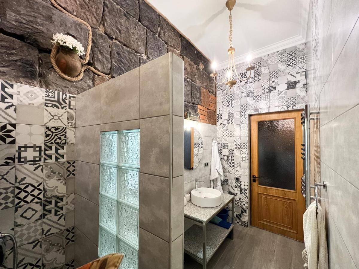 Aros Apartment Gyumri Exterior photo